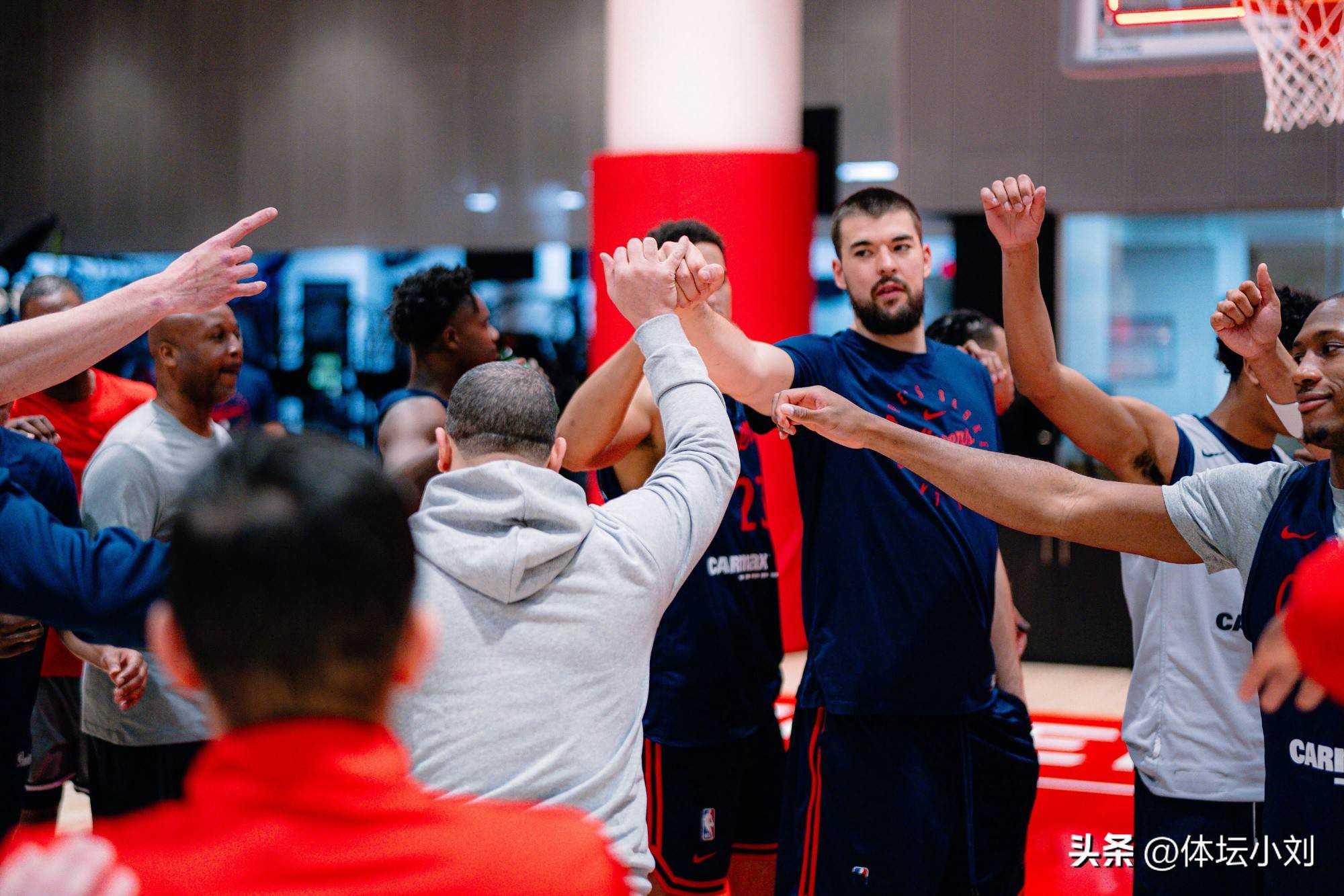 狂飙快船：莱昂纳德力克老东家，狂取四连胜