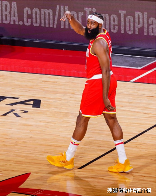 立陶宛男篮完胜西班牙男篮，布拉德利一己之力扛起全队