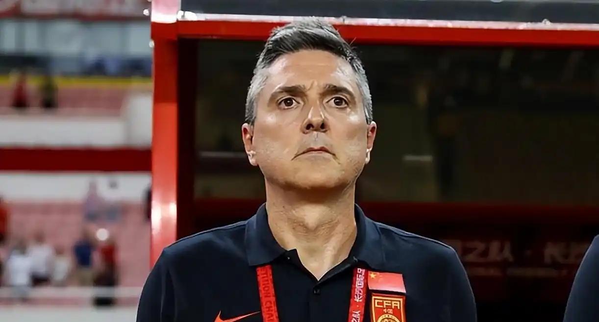 乐鱼体育在线娱乐-亚洲球队击败强敌，夺得全球顶尖赛事冠军